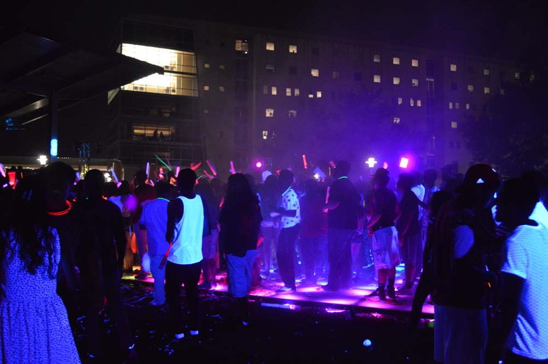 College_Glow_Party 02.JPG