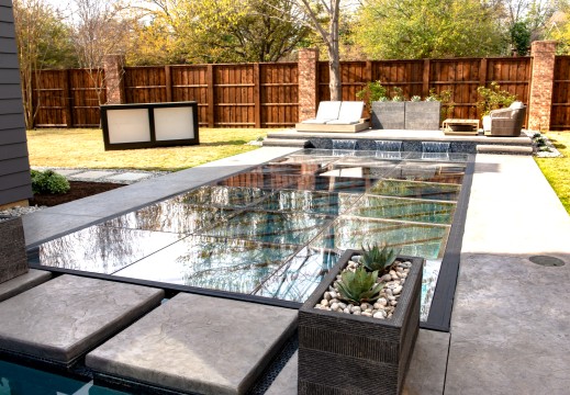 Clear Flush Mount Pool Cover
