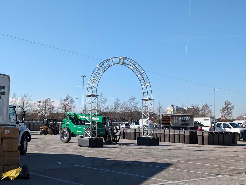 truss arch concert edm event.jpg