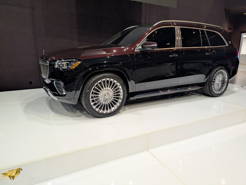 Car Stage - Gloss White.jpg